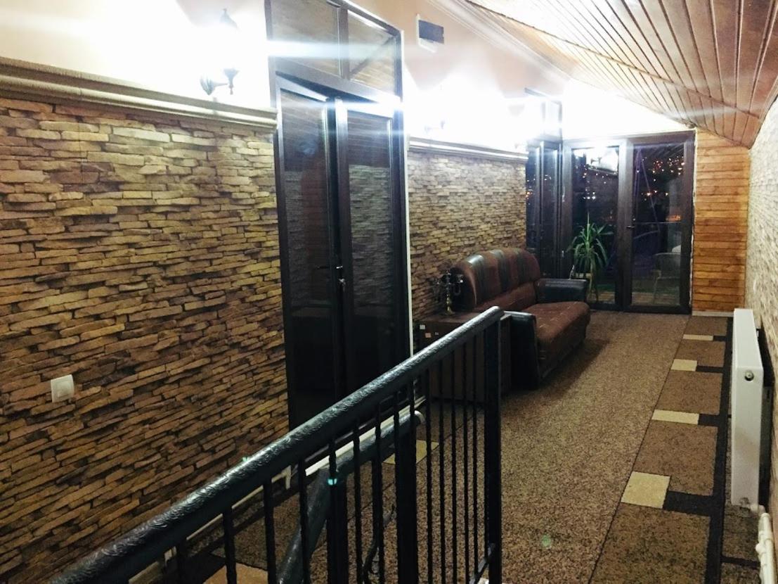 Hotel The Sindh House - Indus Aroma Restaurant Tbilisi Exterior foto